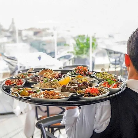 Continental Pera Hotel 4*