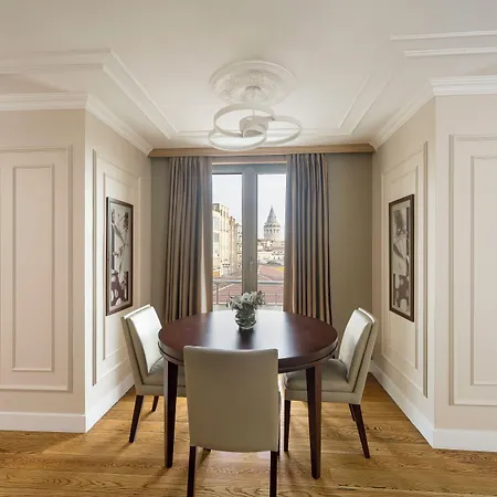 Continental Pera Hotel 4*