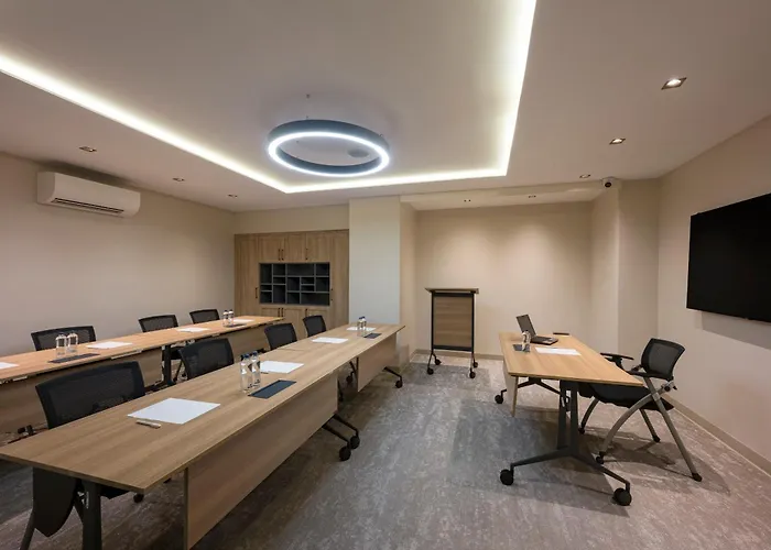 Continental Pera Hotel