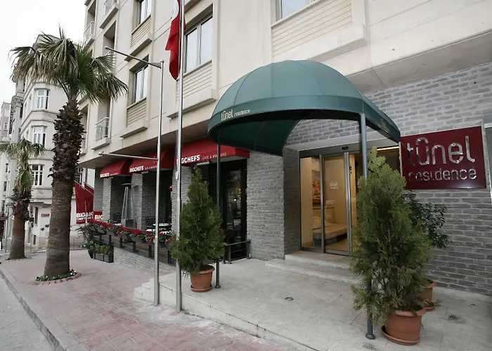 Continental Pera Hotel 4*