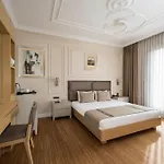 Continental Pera Hotel 4*