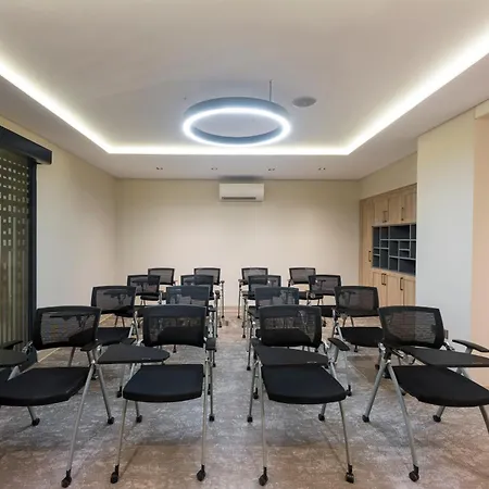 Continental Pera